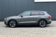 Volkswagen Touareg din 2024 cu 17.281 km - oferta VOL164109 - foto 2