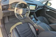 Volkswagen Touareg din 2024 cu 25.455 km - oferta VOL164111 - foto 5