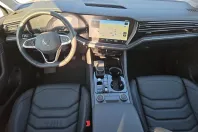 Volkswagen Touareg din 2024 cu 25.455 km - oferta VOL164111 - foto 8