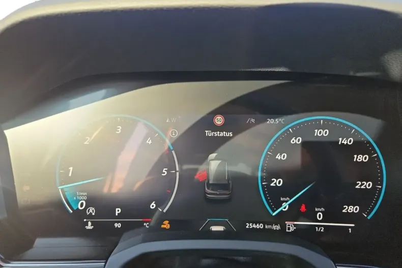 Volkswagen Touareg din 2024 cu 25.455 km - oferta VOL164111 - foto 9