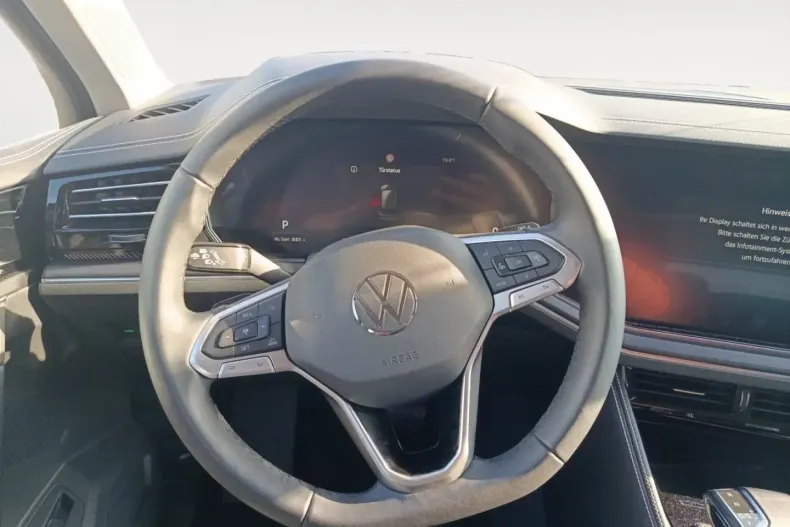 Volkswagen Touareg din 2025 cu 26.429 km - oferta VOL164112 - foto 10