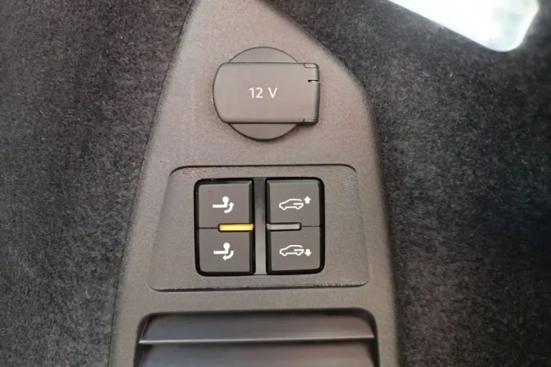 Volkswagen Touareg din 2025 cu 26.429 km - oferta VOL164112 - foto 20