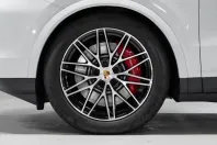 Porsche Cayenne din 2024 cu 23.600 km - oferta POR164114 - foto 6