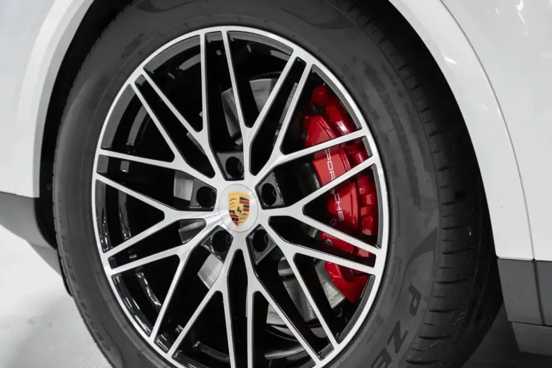 Porsche Cayenne din 2024 cu 23.600 km - oferta POR164114 - foto 13