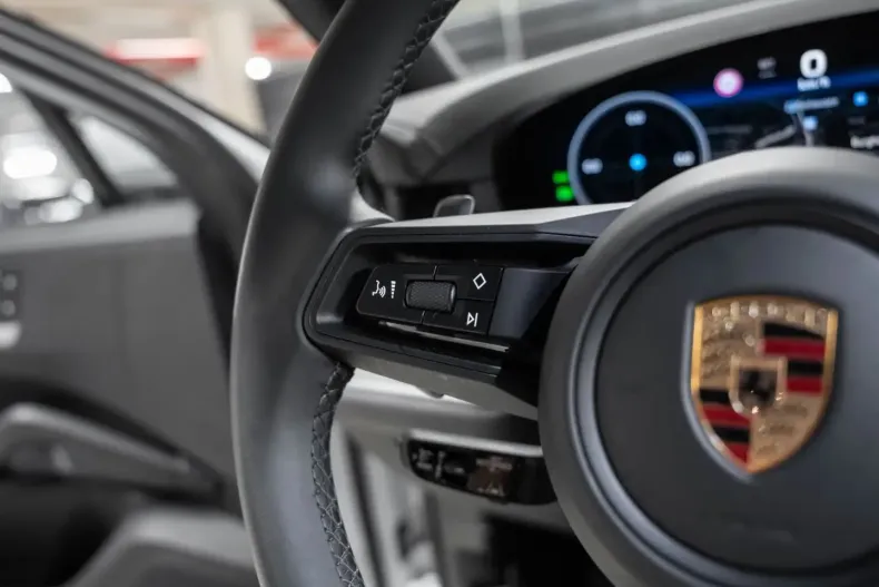 Porsche Cayenne din 2024 cu 23.600 km - oferta POR164114 - foto 27