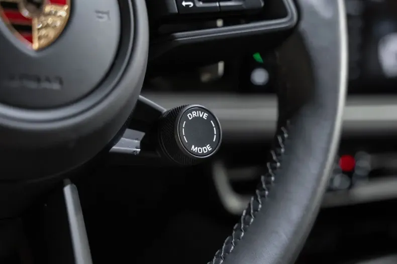 Porsche Cayenne din 2024 cu 23.600 km - oferta POR164114 - foto 33