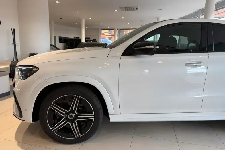Mercedes-Benz GLE 450 din 2024 cu 24.500 km - oferta MER164119 - foto 5