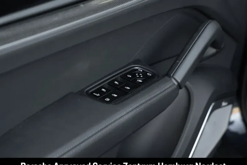 Porsche Cayenne din 2024 cu 7.891 km - oferta POR164121 - foto 29