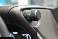 Lexus ES 300 din 2021 cu 55.000 km - oferta LEX164123 - foto 22