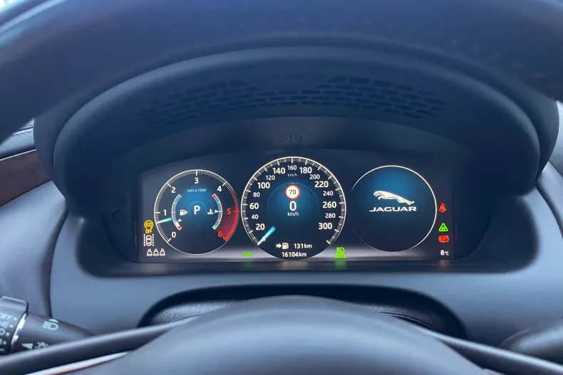 Jaguar XJ din 2019 cu 16.104 km - oferta JAG164128 - foto 10