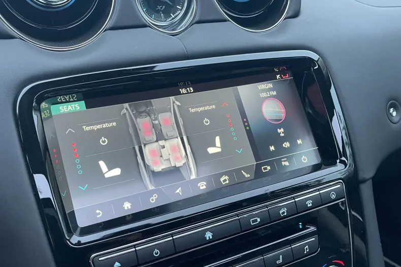 Jaguar XJ din 2019 cu 16.104 km - oferta JAG164128 - foto 23