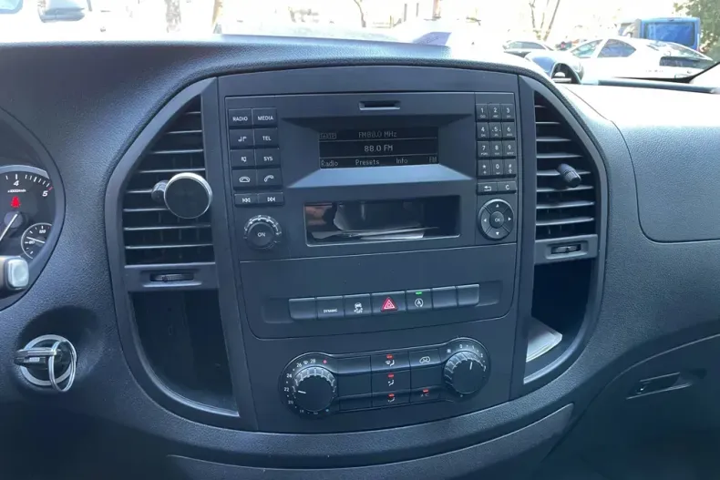 Mercedes-Benz Vito din 2019 cu 105.000 km - oferta MER164132 - foto 9