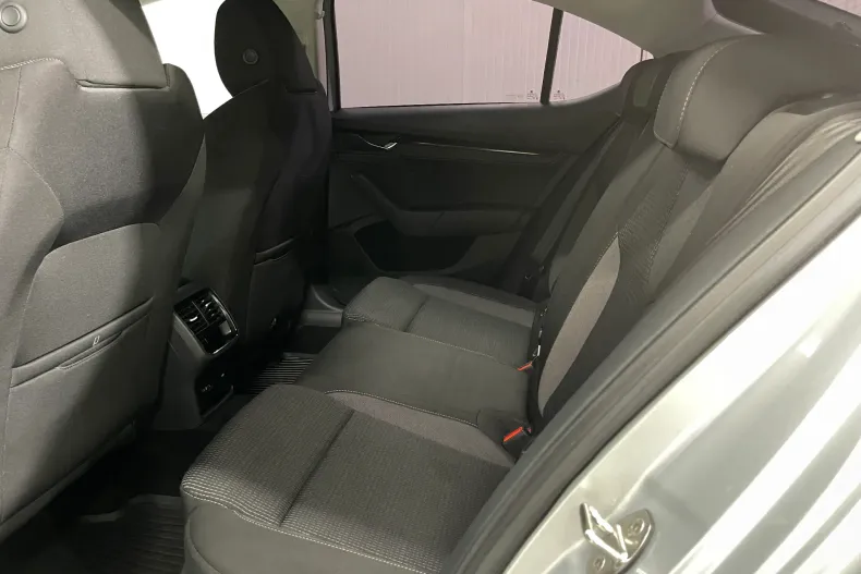 Skoda Octavia din 2021 cu 106.989 km - oferta SKO164139 - foto 11