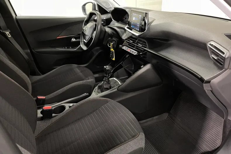 Peugeot 2008 din 2020 cu 67.888 km - oferta PEU164140 - foto 10