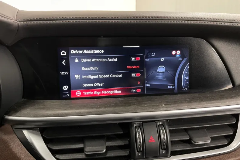 Alfa Romeo Stelvio din 2021 cu 118.101 km - oferta ALF164141 - foto 19