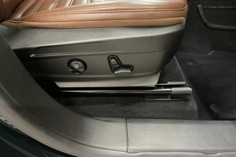 Alfa Romeo Stelvio din 2021 cu 118.101 km - oferta ALF164141 - foto 28