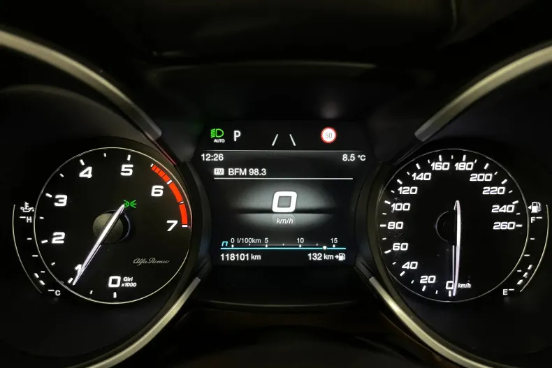 Alfa Romeo Stelvio din 2021 cu 118.101 km - oferta ALF164141 - foto 34