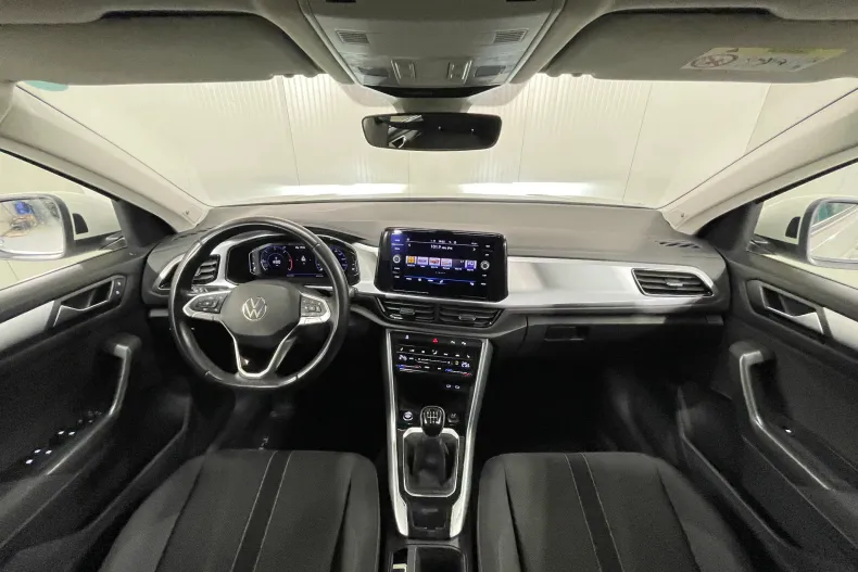 Volkswagen T-Roc din 2022 cu 63.427 km - oferta VOL164142 - foto 7