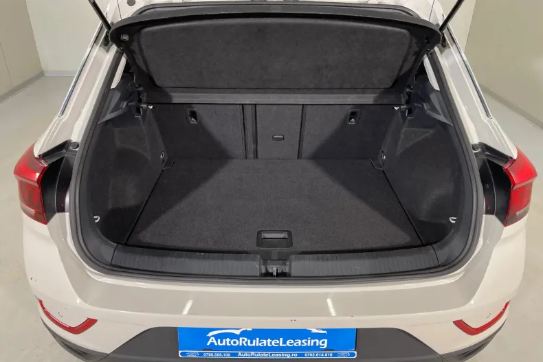 Volkswagen T-Roc din 2022 cu 63.427 km - oferta VOL164142 - foto 12