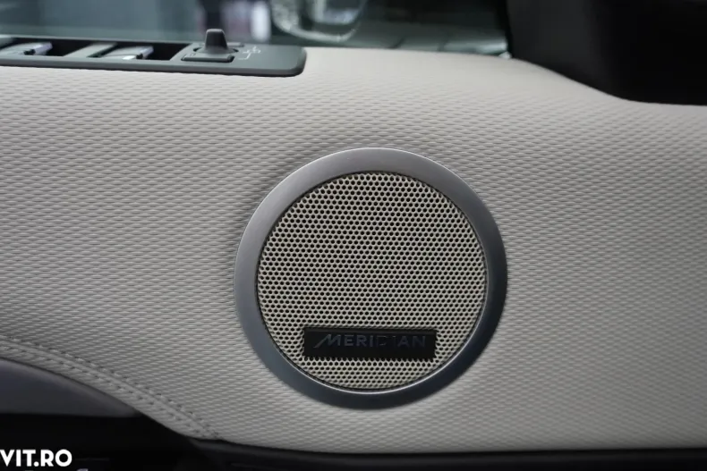 Land Rover Discovery din 2024 cu 64.941 km - oferta LAN164144 - foto 22