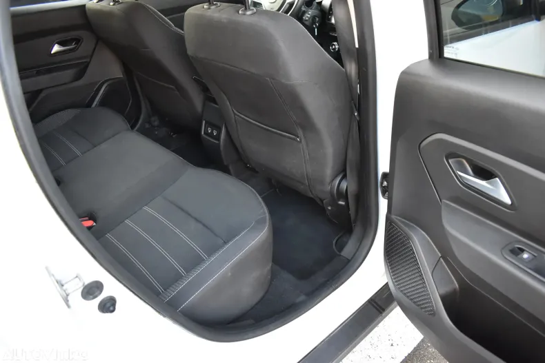 Dacia Duster din 2021 cu 111.550 km - oferta DAC164150 - foto 19