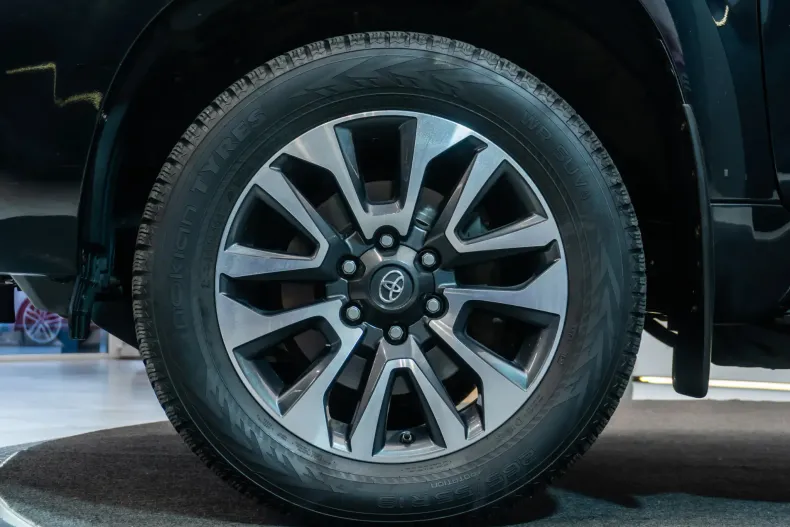 Toyota Land Cruiser din 2022 cu 116.653 km - oferta TOY164162 - foto 16