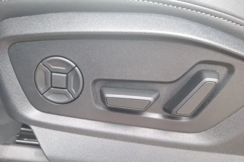 Audi Q8 din 2024 cu 2.839 km - oferta AUD164167 - foto 7