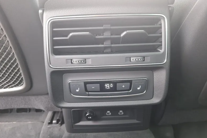 Audi Q8 din 2024 cu 2.839 km - oferta AUD164167 - foto 17