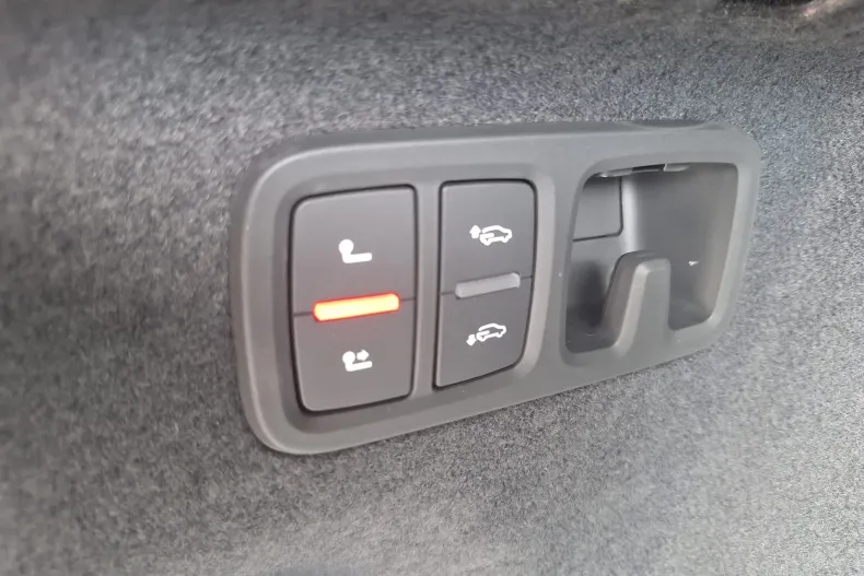 Audi Q8 din 2024 cu 2.839 km - oferta AUD164167 - foto 23