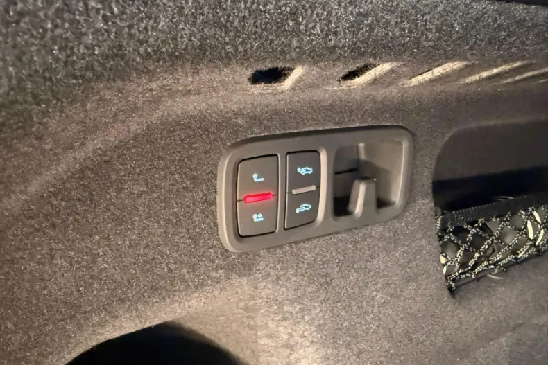 Audi RSQ8 din 2024 cu 13.000 km - oferta AUD164169 - foto 30