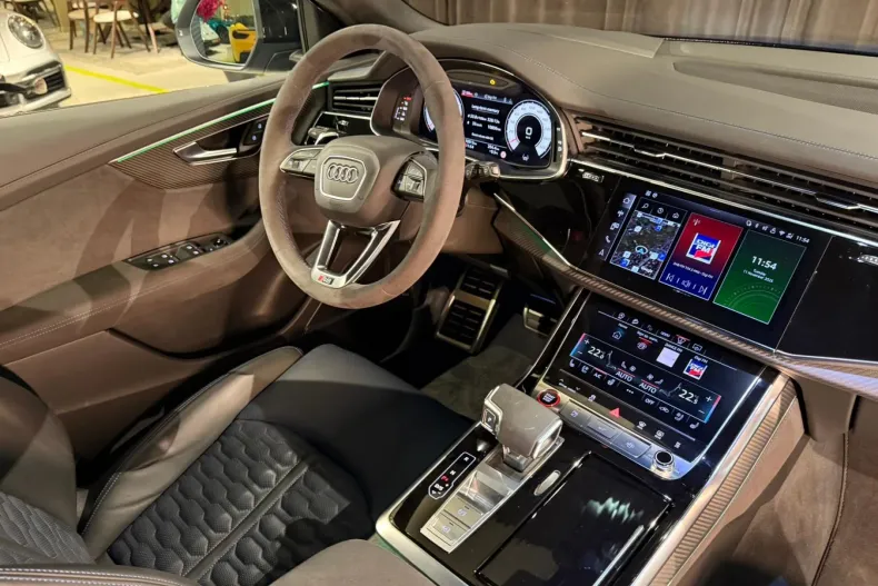 Audi RSQ8 din 2024 cu 13.000 km - oferta AUD164169 - foto 36