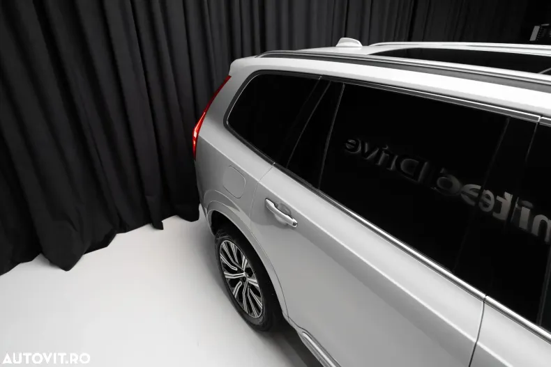 Volvo XC90 din 2021 cu 50.788 km - oferta VOL164172 - foto 4
