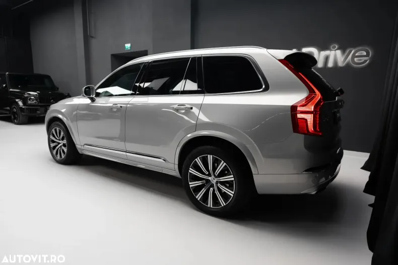 Volvo XC90 din 2021 cu 50.788 km - oferta VOL164172 - foto 12