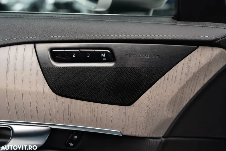 Volvo XC90 din 2021 cu 50.788 km - oferta VOL164172 - foto 18