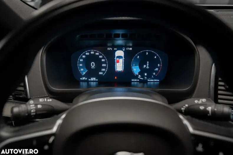 Volvo XC90 din 2021 cu 50.788 km - oferta VOL164172 - foto 20