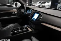 Volvo XC90 din 2021 cu 50.788 km - oferta VOL164172 - foto 29