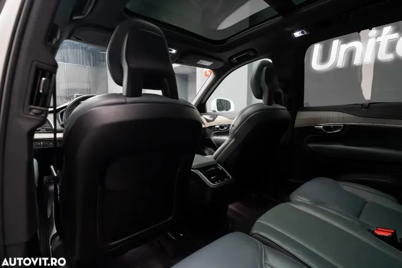Volvo XC90 din 2021 cu 50.788 km - oferta VOL164172 - foto 33