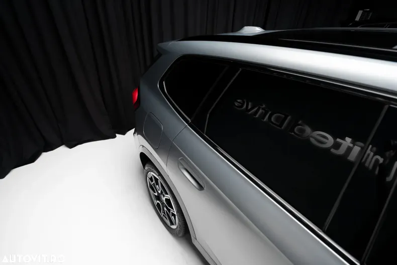 BMW X1 din 2022 cu 30.200 km - oferta BMW164177 - foto 4