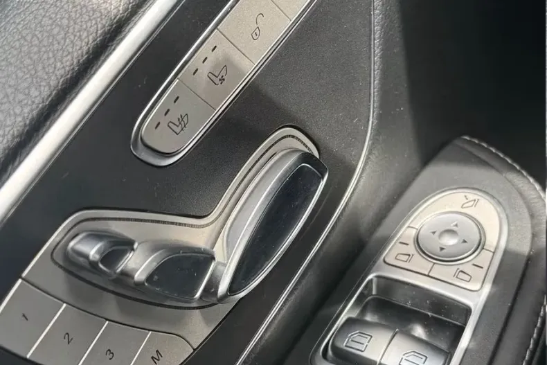 Mercedes-Benz V din 2020 cu 96.000 km - oferta MER164181 - foto 11