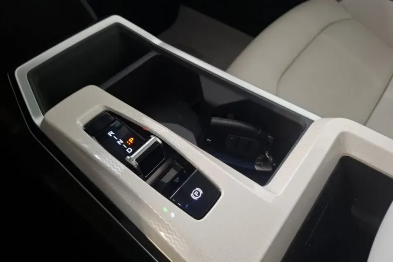 Ssangyong Torres din 2024 cu 2.700 km - oferta SSA164184 - foto 15