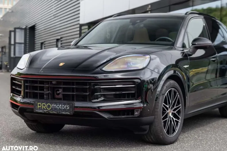 Porsche Cayenne din 2024 cu 25.584 km - oferta POR164185 - foto 6