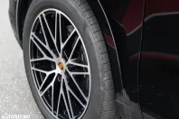Porsche Cayenne din 2024 cu 25.584 km - oferta POR164185 - foto 9