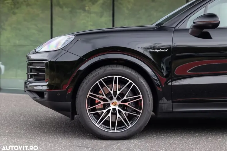 Porsche Cayenne din 2024 cu 25.584 km - oferta POR164185 - foto 10