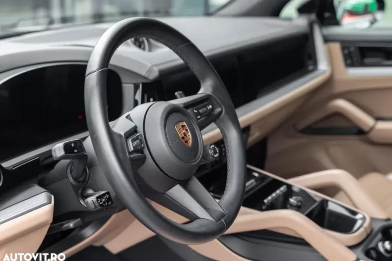 Porsche Cayenne din 2024 cu 25.584 km - oferta POR164185 - foto 15