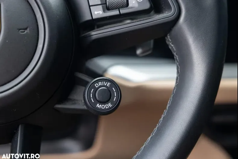 Porsche Cayenne din 2024 cu 25.584 km - oferta POR164185 - foto 19