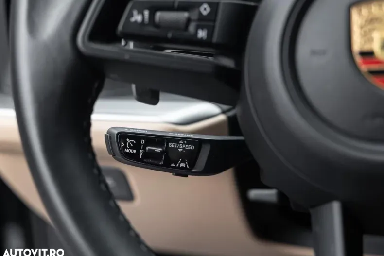 Porsche Cayenne din 2024 cu 25.584 km - oferta POR164185 - foto 20