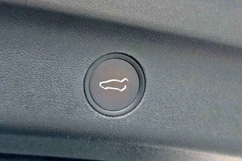 Tesla Model Y din 2021 cu 107.000 km - oferta TES164190 - foto 13