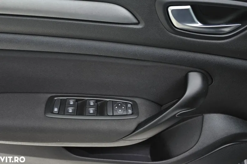 Renault Megane din 2021 cu 82.064 km - oferta REN164213 - foto 11