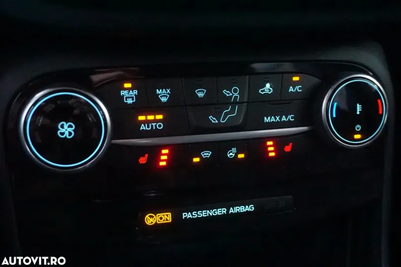 Ford Puma din 2023 cu 23.728 km - oferta FOR164216 - foto 8