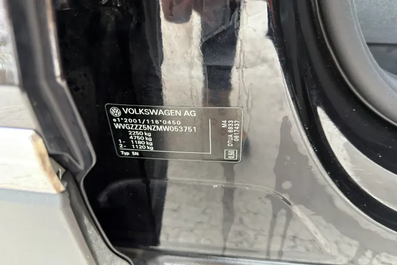 Volkswagen Tiguan din 2021 cu 171.203 km - oferta VOL164227 - foto 9